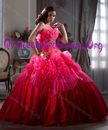 Angel Appliques and Ruffles Strapless Red Quinceanera Dresses - Click Image to Close